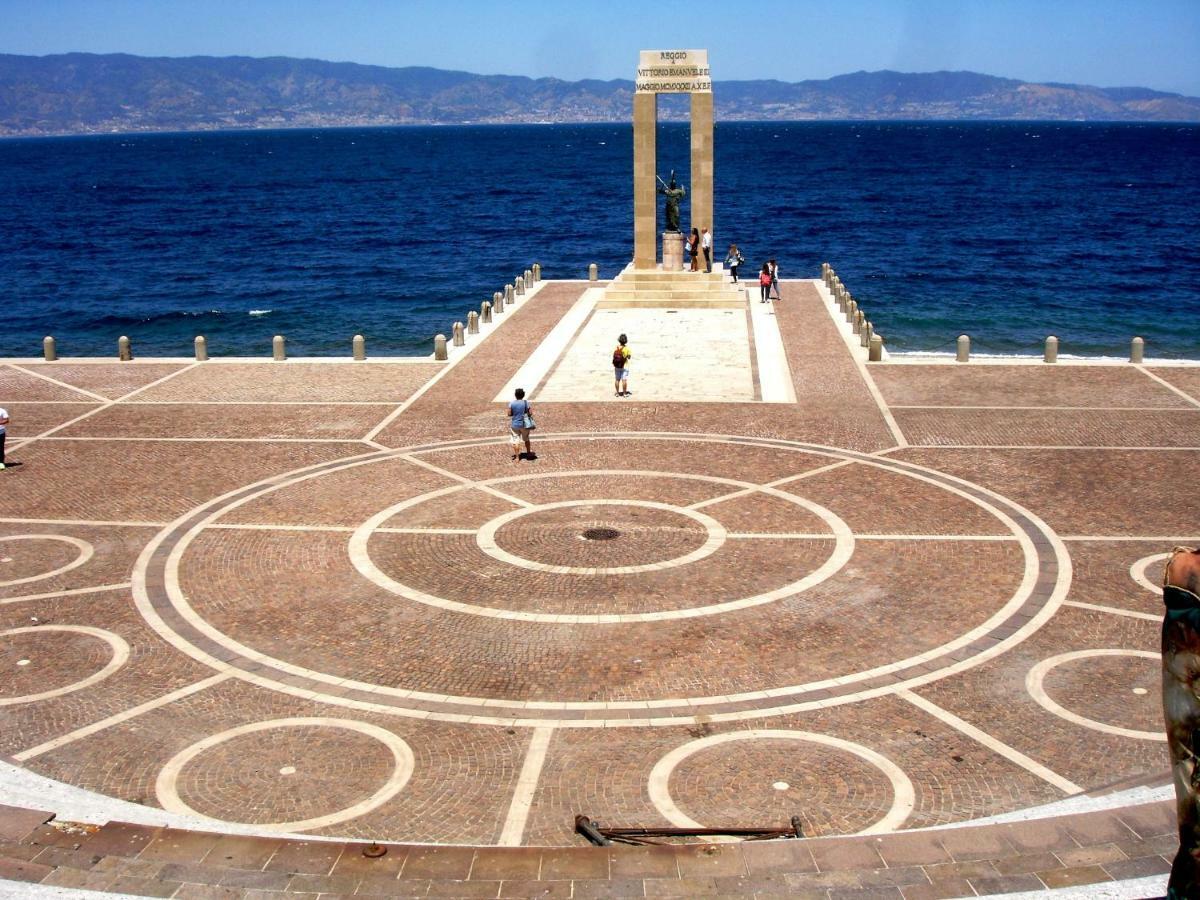 Casa Zerbi Reggio di Calabria Exterior foto